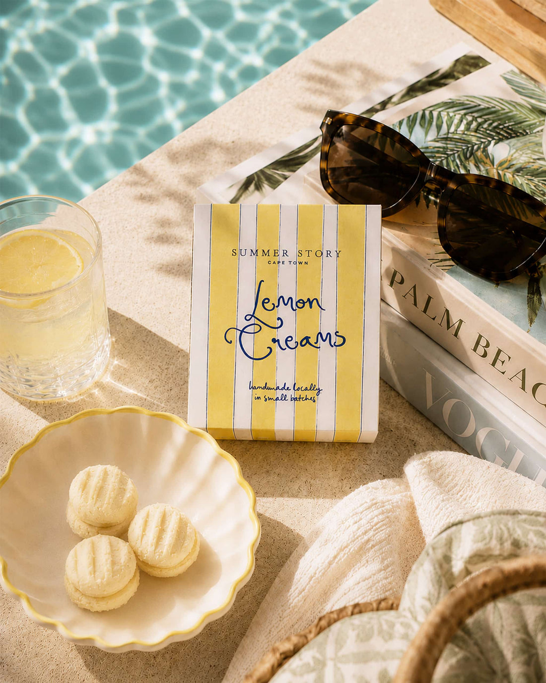 Lemon Cream Biscuit Tube
