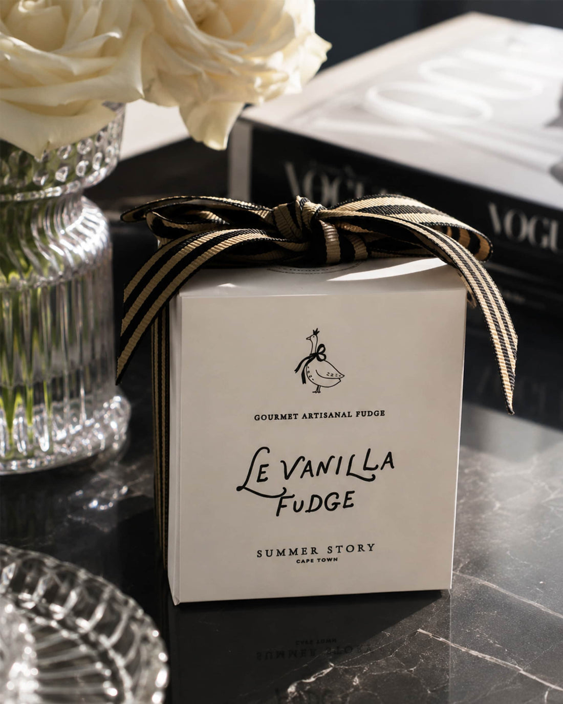 Le Vanilla Fudge – Black & Cream Stripe Box